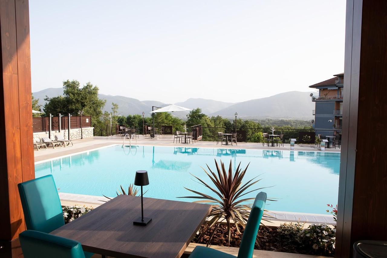 Lual Bleisure Hotel Pofi エクステリア 写真