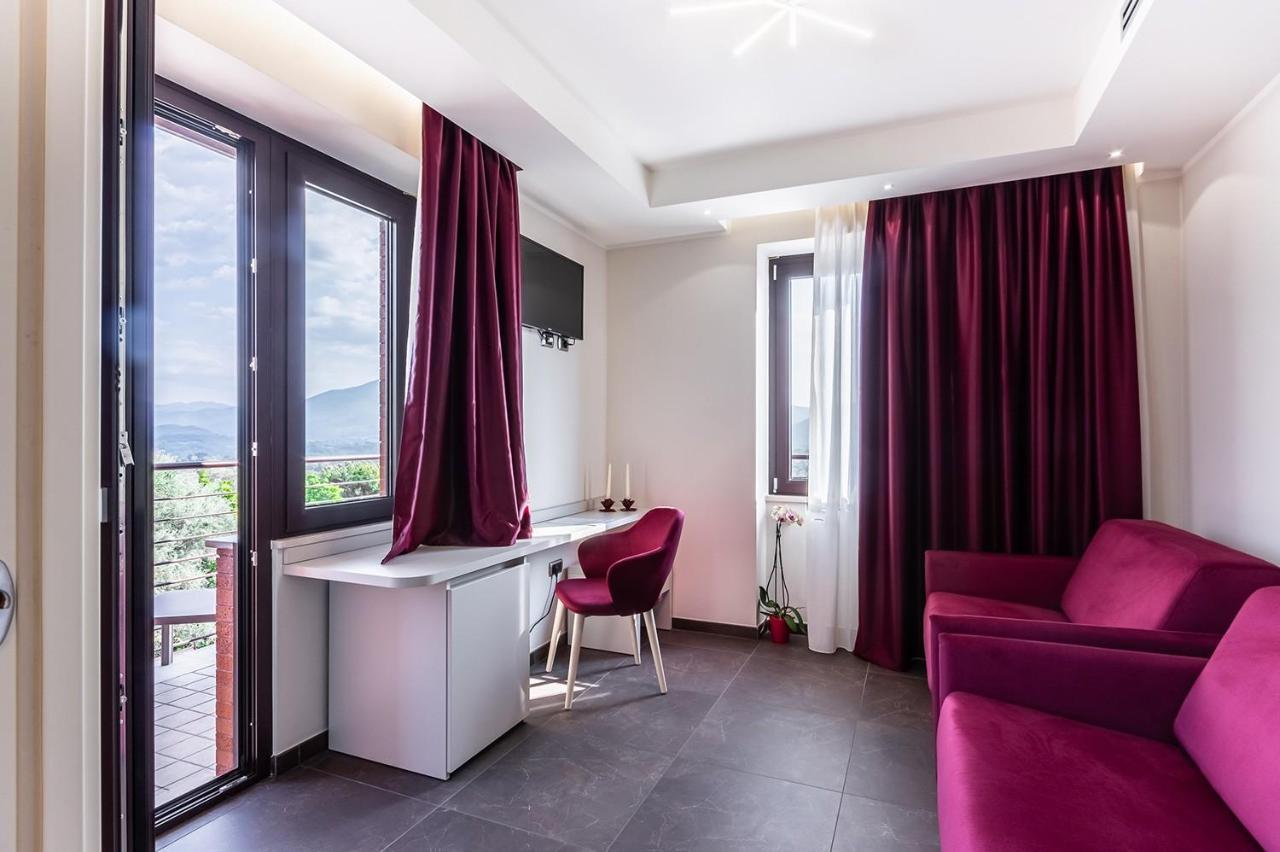 Lual Bleisure Hotel Pofi エクステリア 写真