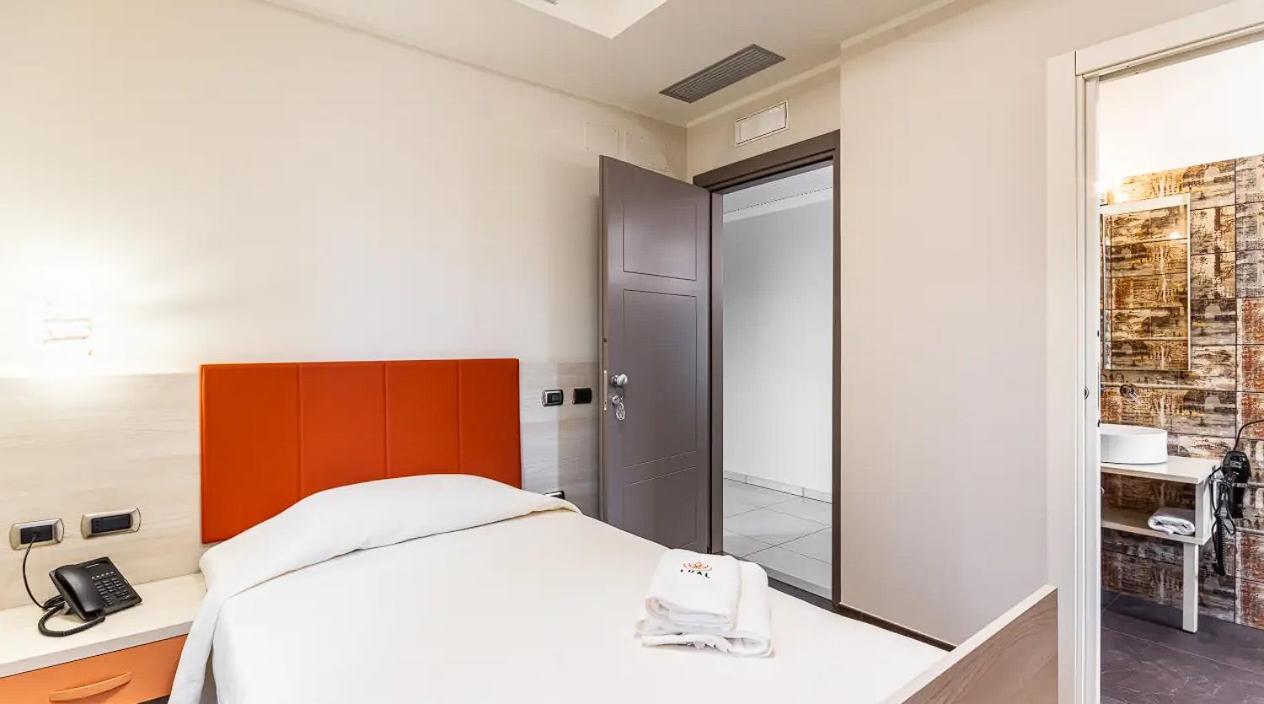 Lual Bleisure Hotel Pofi エクステリア 写真
