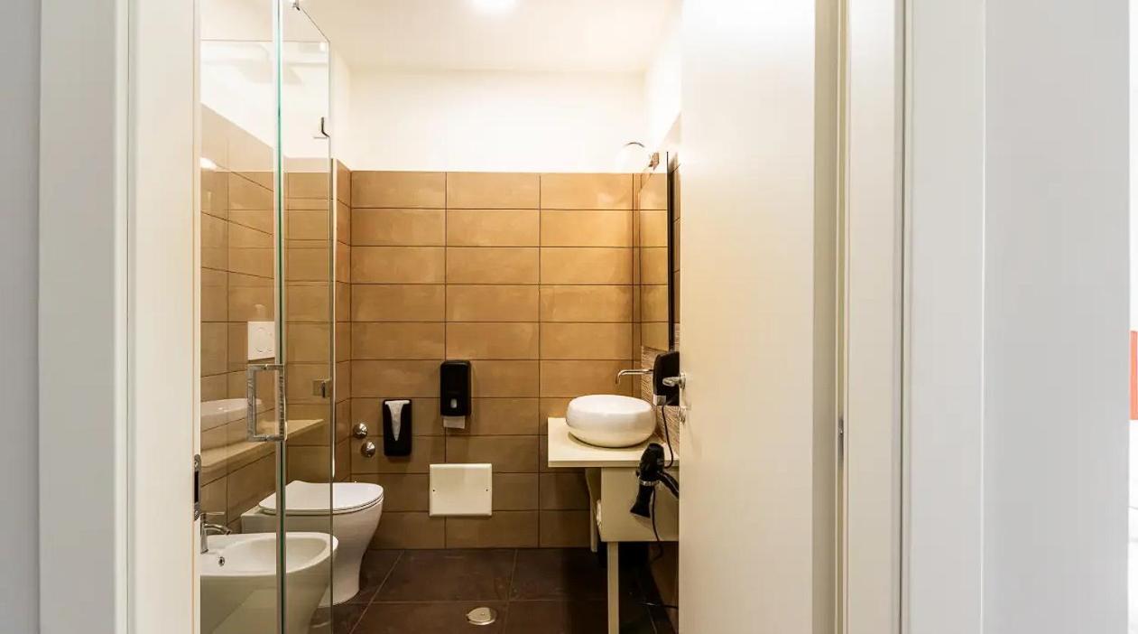 Lual Bleisure Hotel Pofi エクステリア 写真